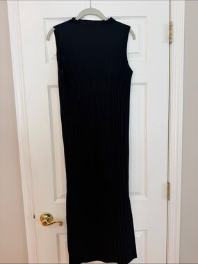 Aritzia Black Sleeveless Ribbed Maxi Dress